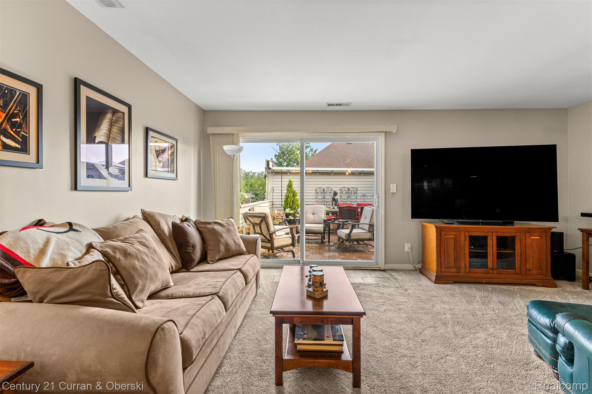 8309 Colony Drive 22