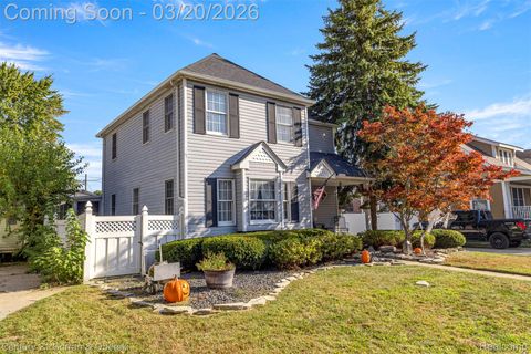 250 Chestnut Street Wyandotte City MI 48192