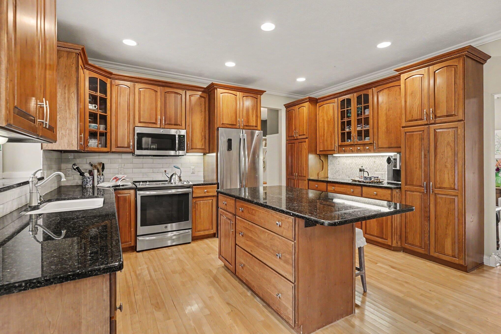 3587 Elk Court