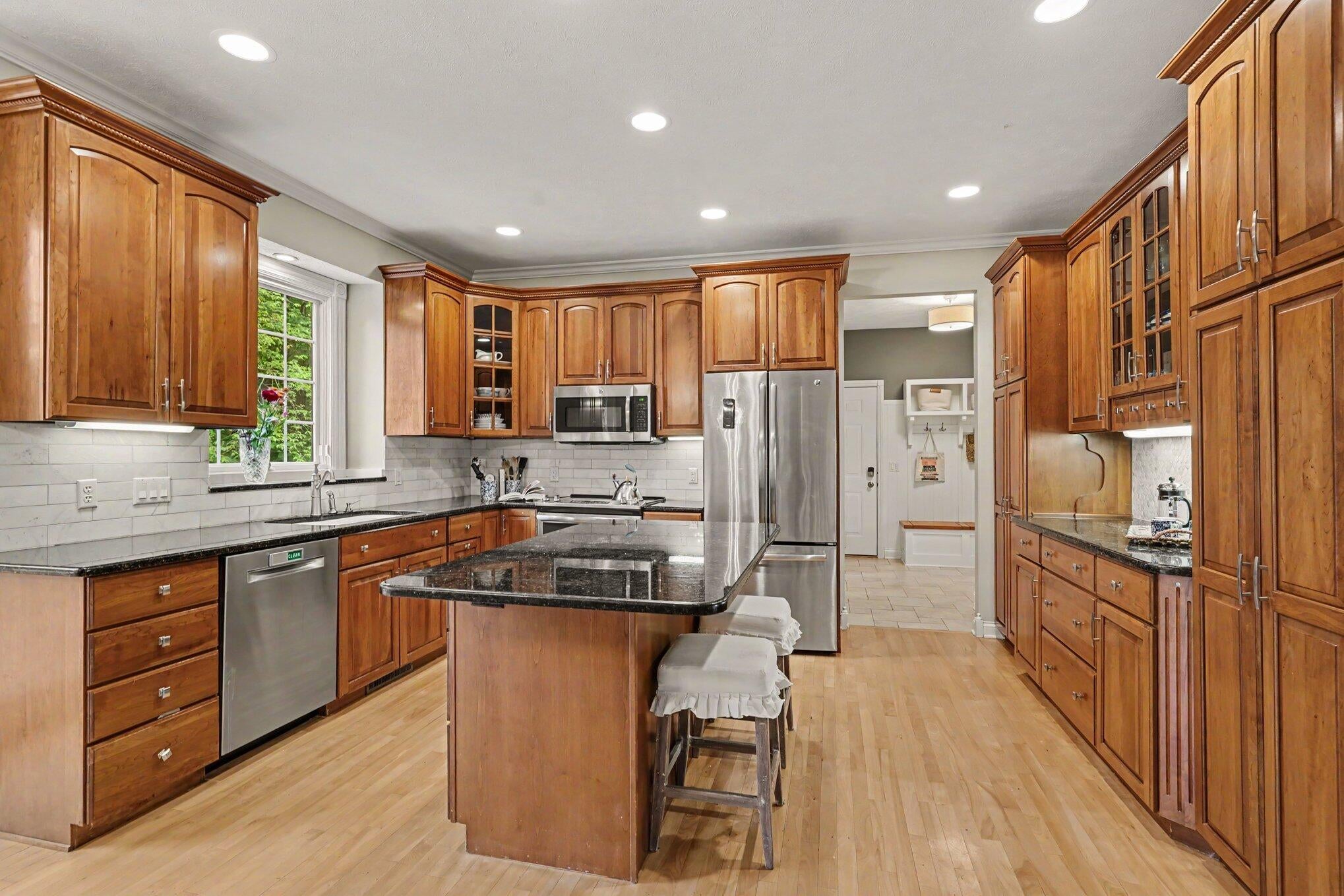 3587 Elk Court