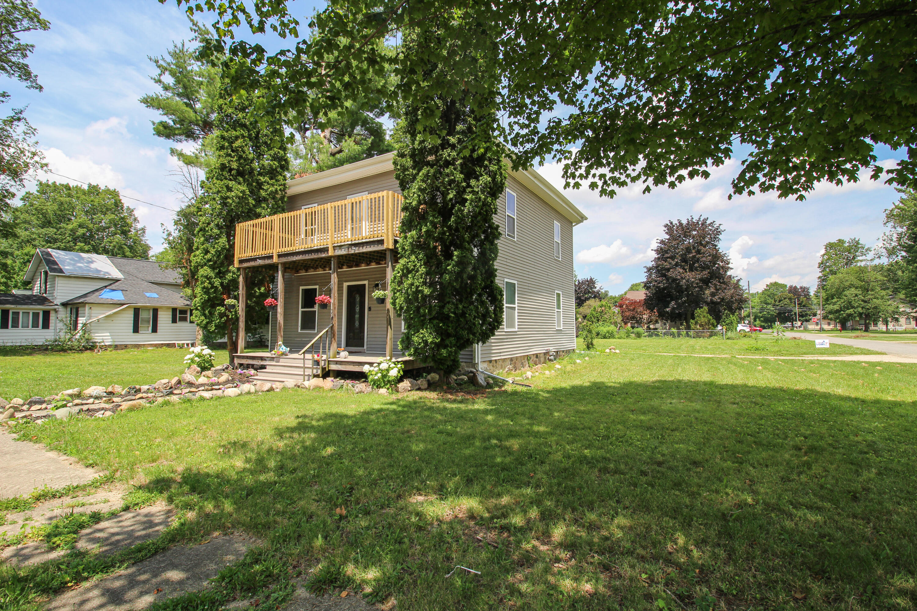335 E Burr Oak Street