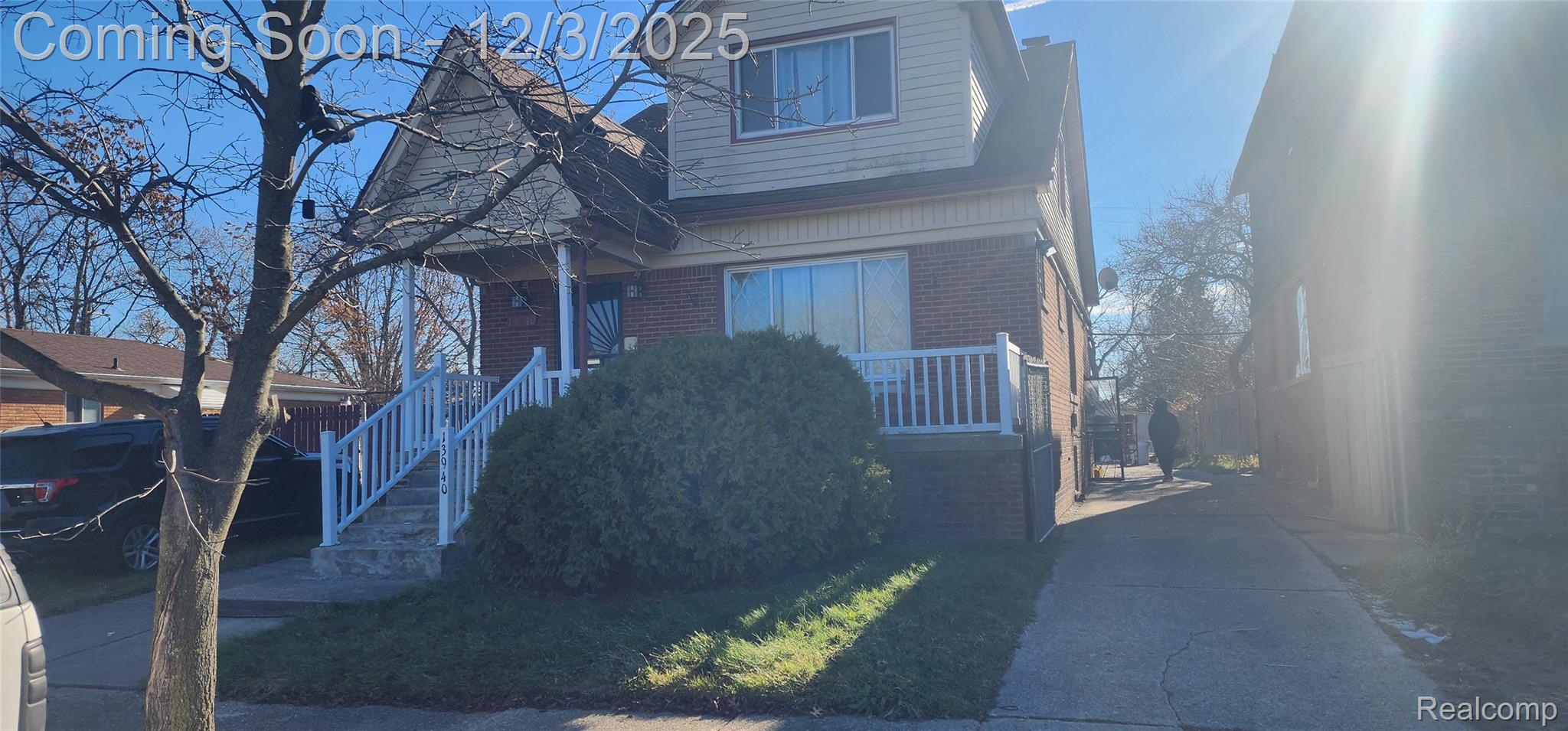 13940 Mayfield Street