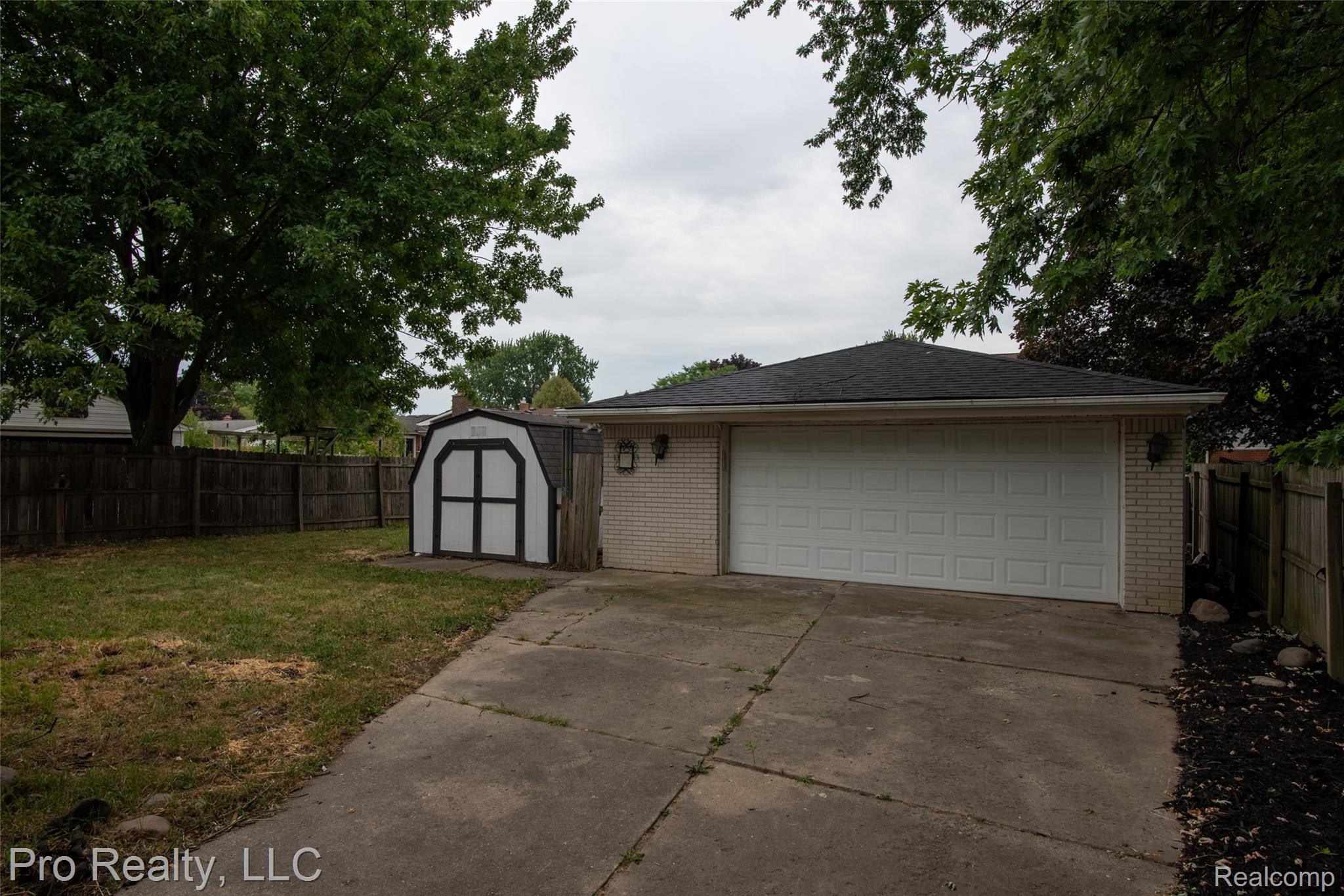 2256 Garry Drive