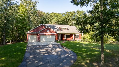 Photo of 2506 52nd Street, Manlius Township, MI 49408 (MLS # 71025048766)