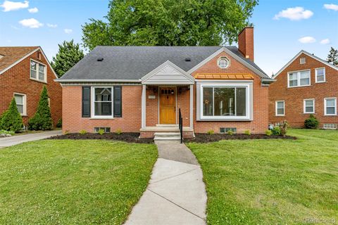 929 MERIDAN Street Dearborn City MI 48124