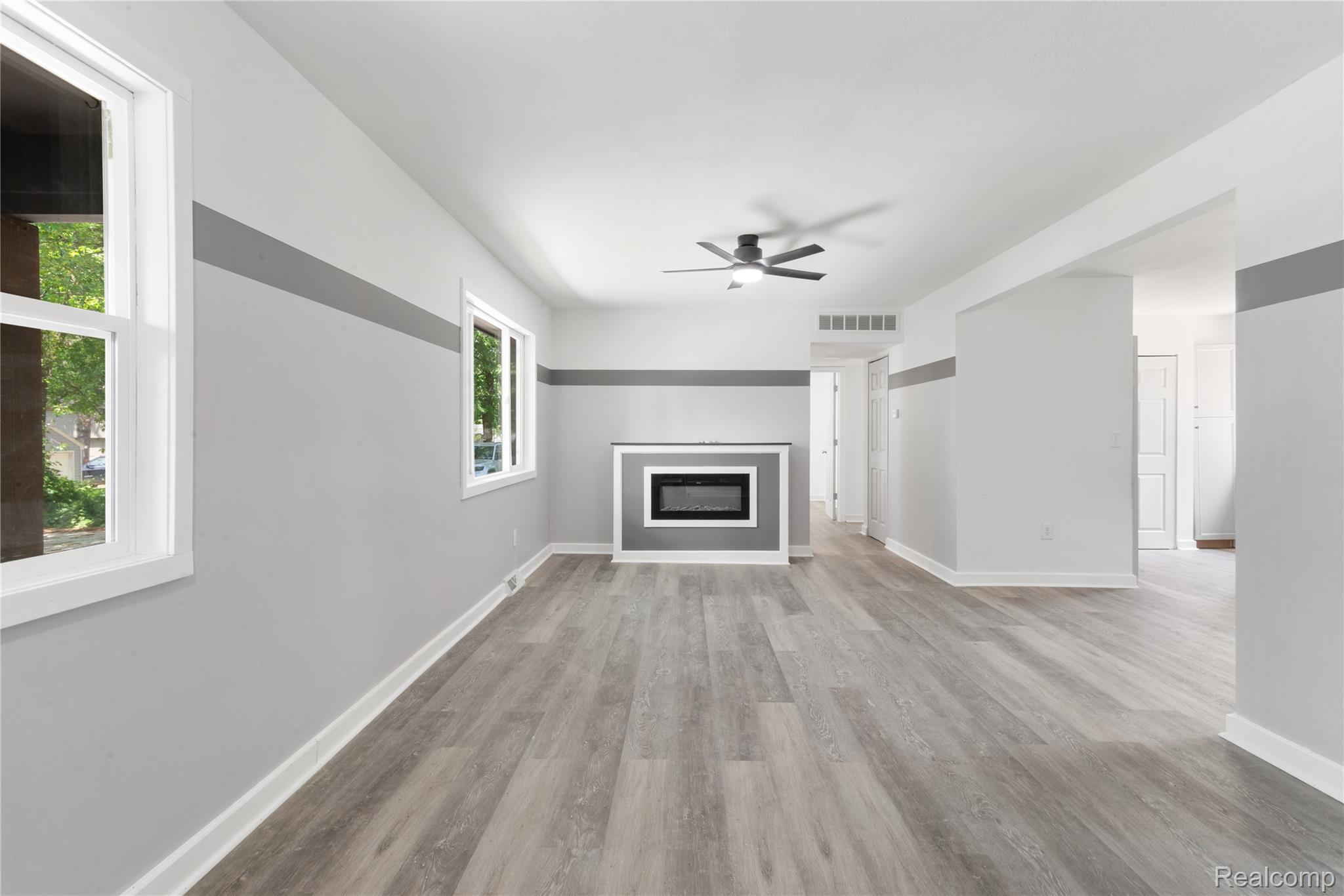3166 Highland Boulevard