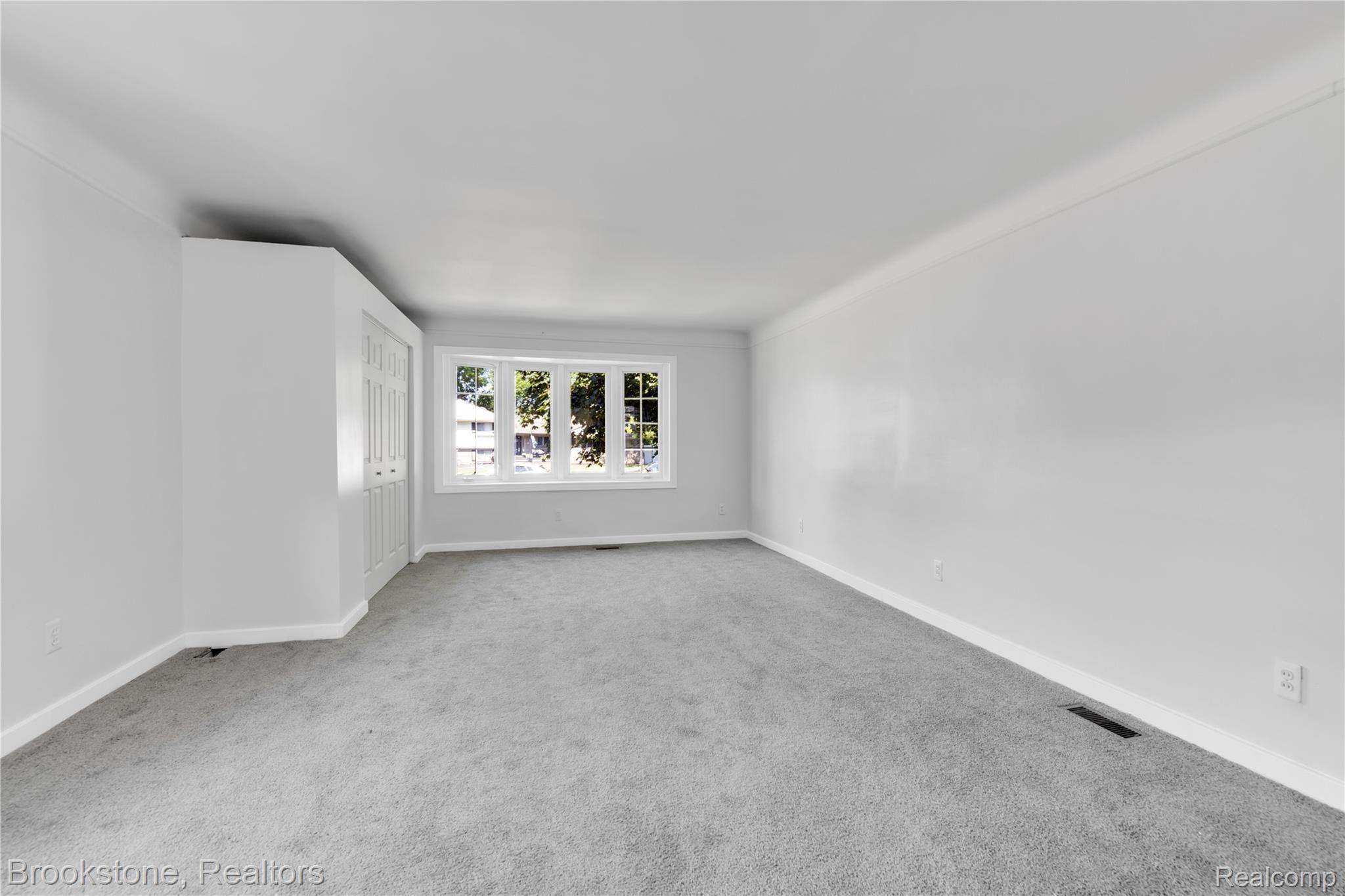 20930 Stahelin Road