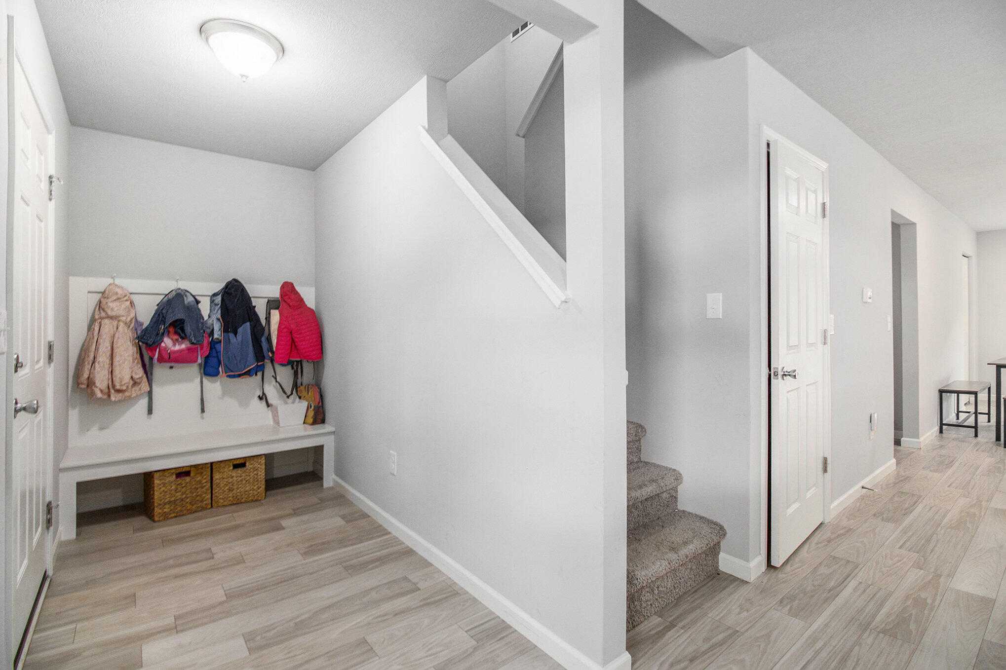 47223 Silver Oaks Boulevard