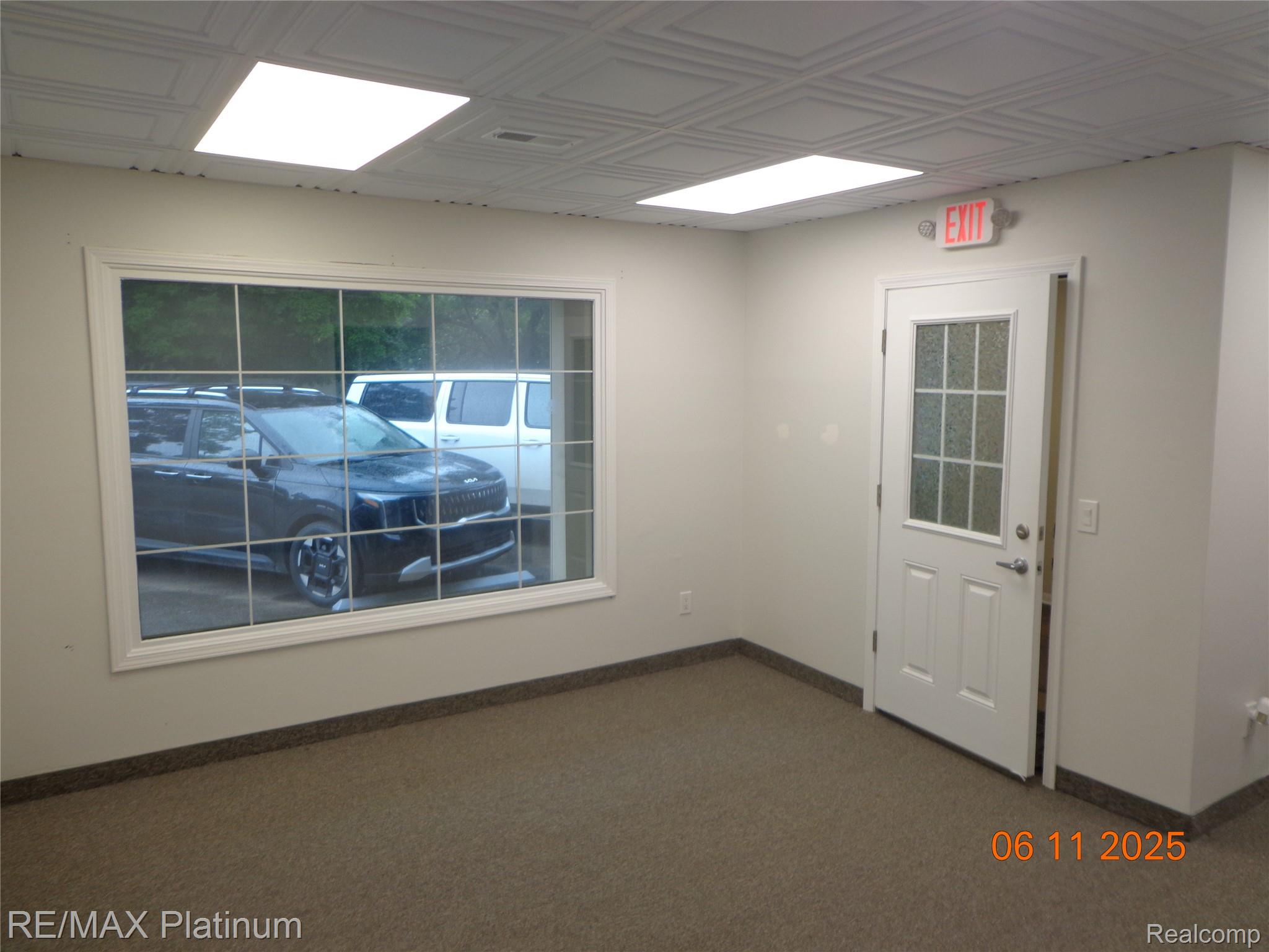 3554 Avon Street 1st floor