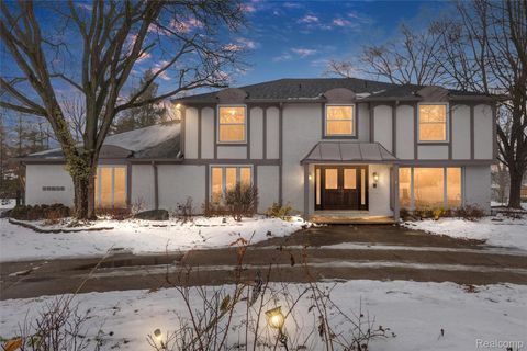 35232 Quaker Way Farmington Hills City MI 48331