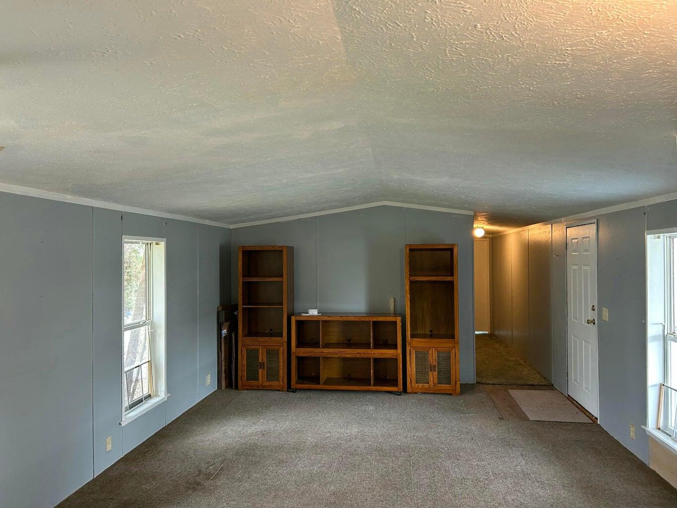 4483 Ilium Lane