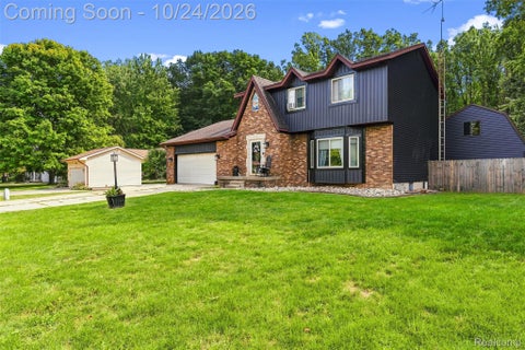 Tiny photo for 9309 Woodside Trail, Gaines Township, MI 48473 (MLS # 20261081311)