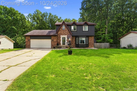 Tiny photo for 9309 Woodside Trail, Gaines Township, MI 48473 (MLS # 20261081311)
