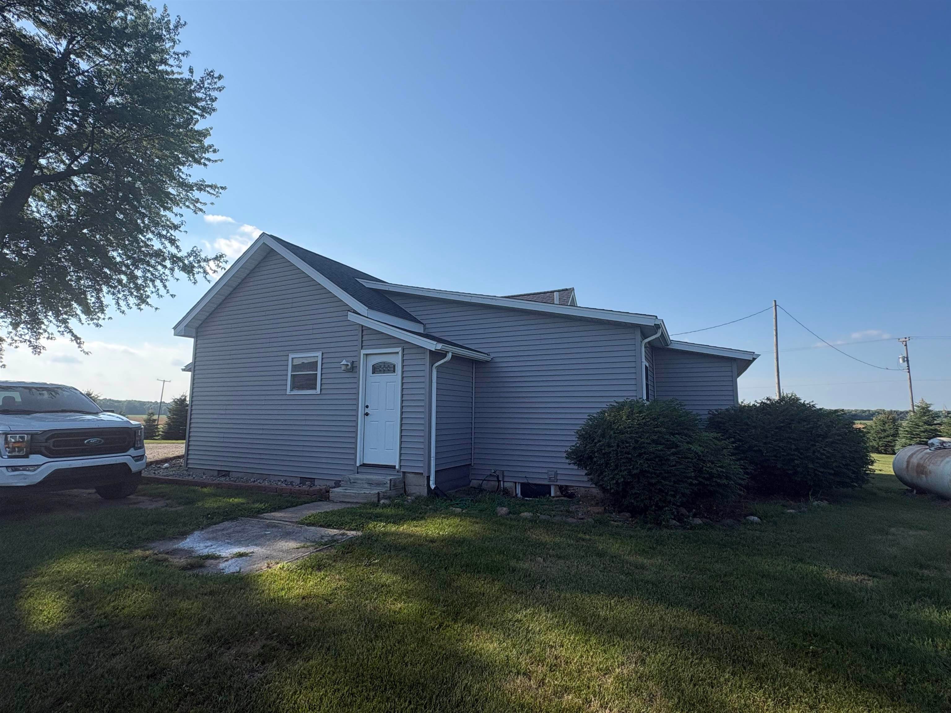 3200 E North Ridge Road