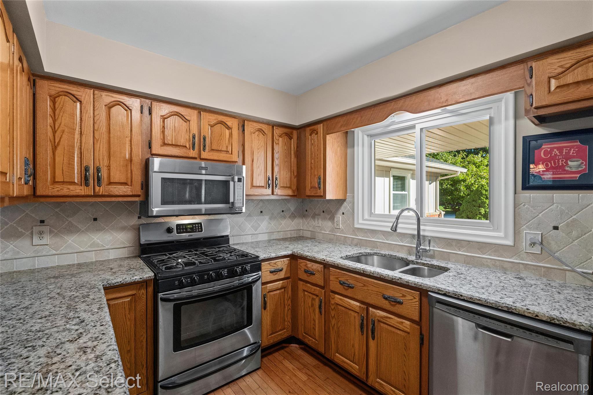 1336 Hidden Oaks Court
