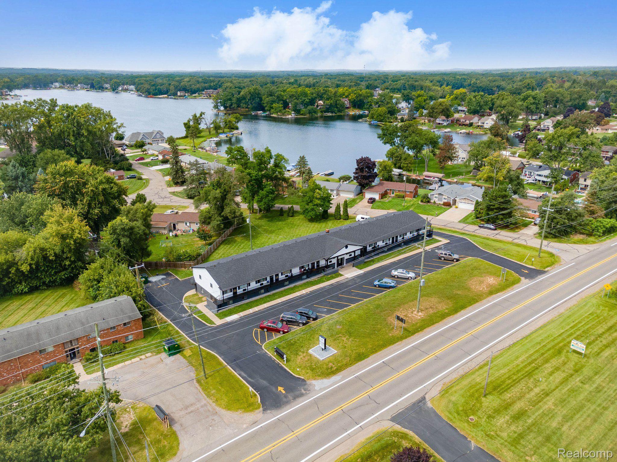 2475 S COMMERCE Road #14