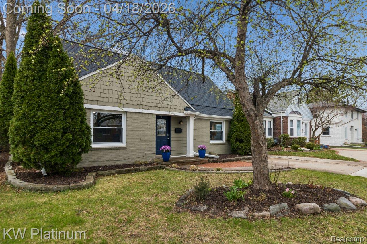 22436 Lakeland Street