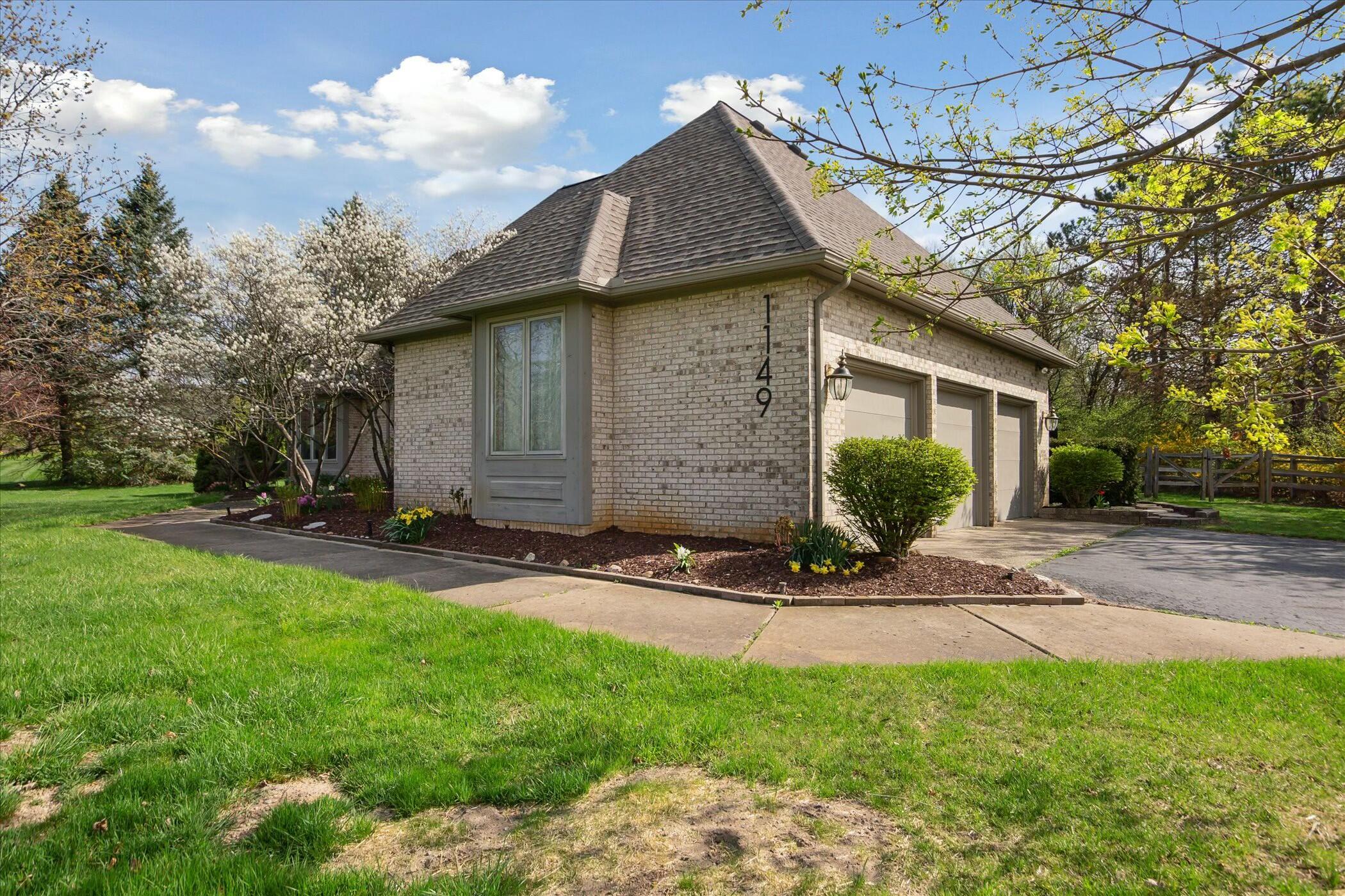 1149 Southwood Court