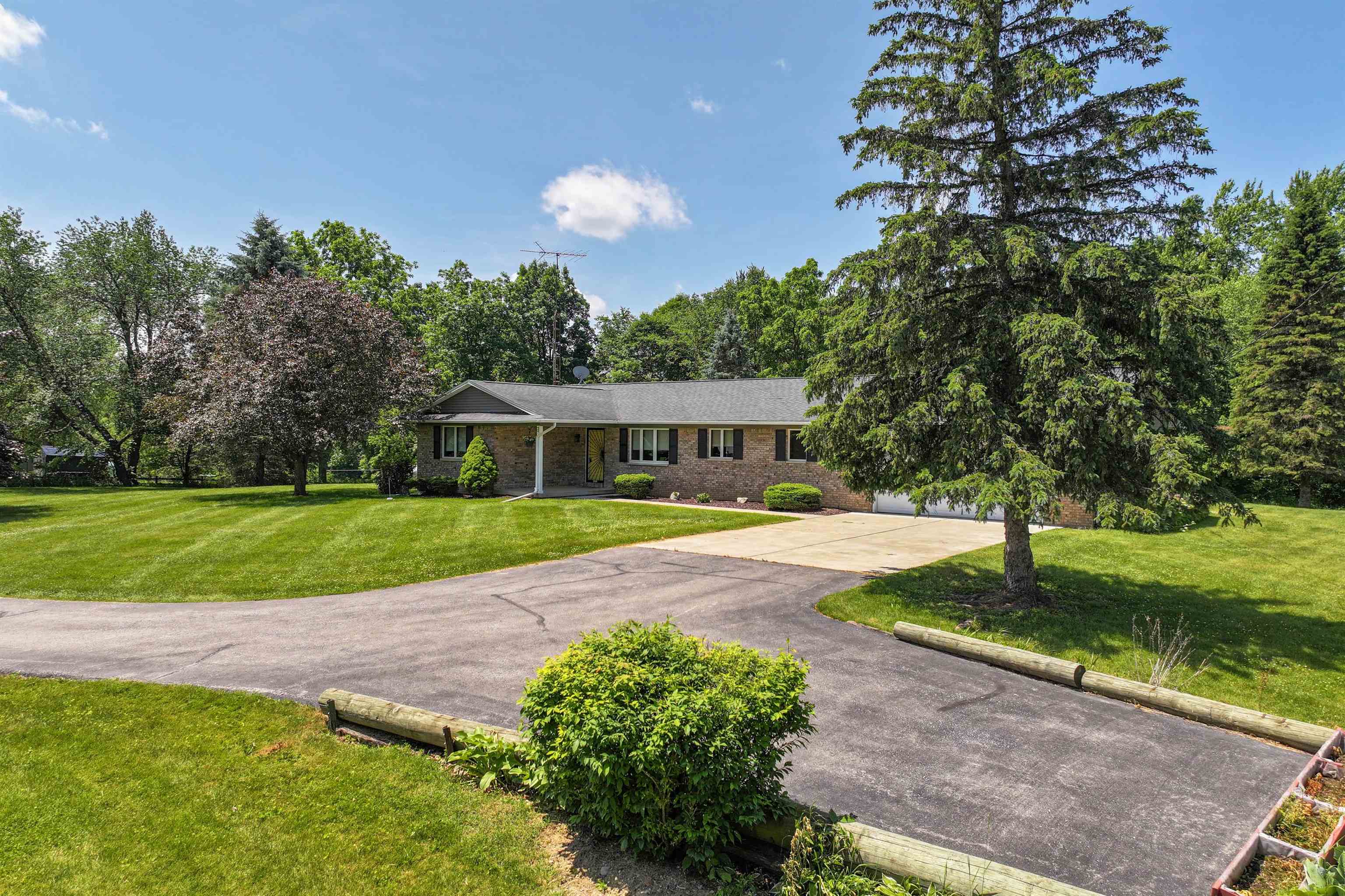 5802 Pratt Road