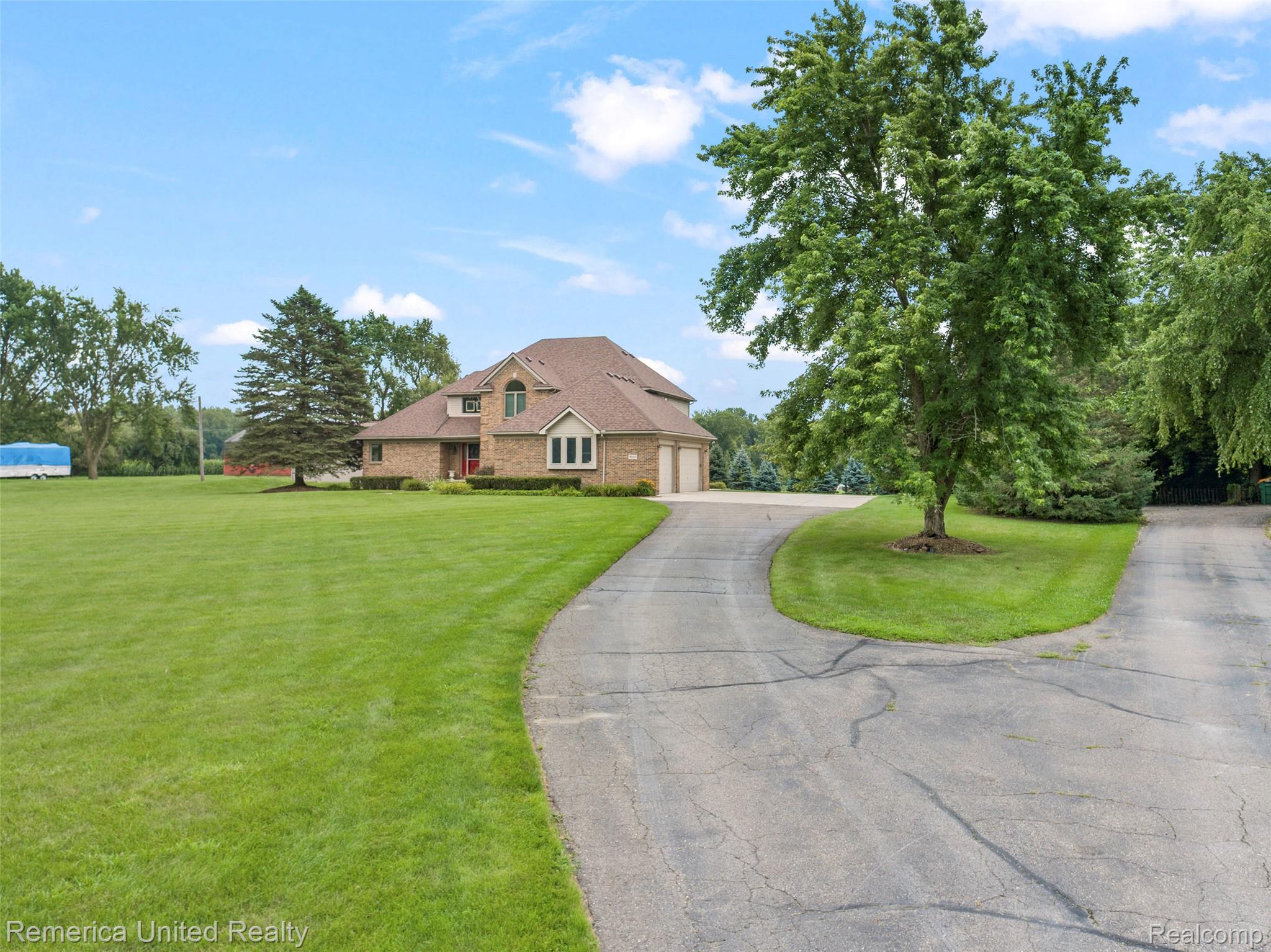 7650 5 Mile Road