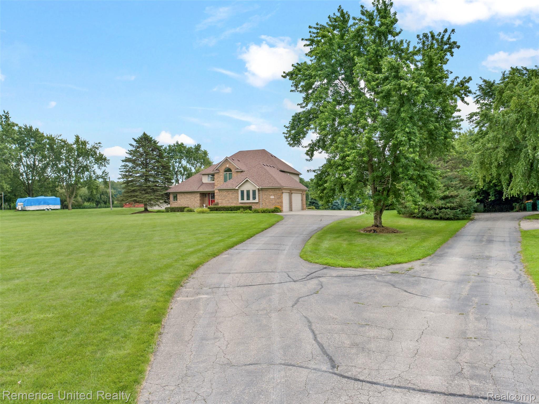 7650 5 Mile Road