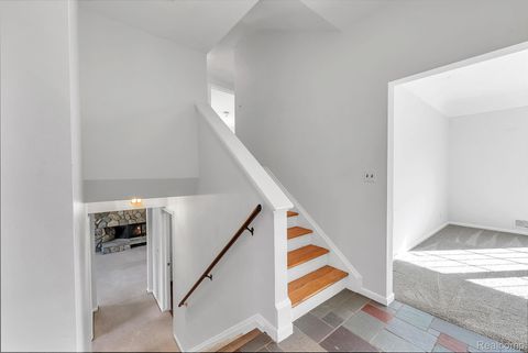 Tiny photo for 4265 Pine Tree Trail, Bloomfield Hills City, MI 48302 (MLS # 20251057948)