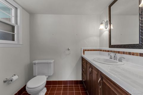 Tiny photo for 4265 Pine Tree Trail, Bloomfield Hills City, MI 48302 (MLS # 20251057948)