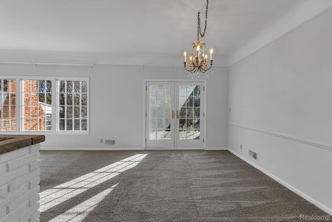 Tiny photo for 4265 Pine Tree Trail, Bloomfield Hills City, MI 48302 (MLS # 20251057948)