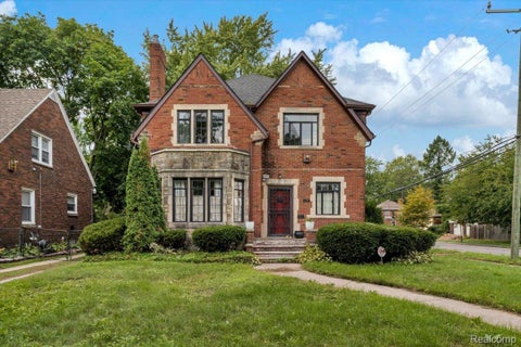 Photo of 295 Piper Boulevard, Detroit City, MI 48215 (MLS # 20261077023)