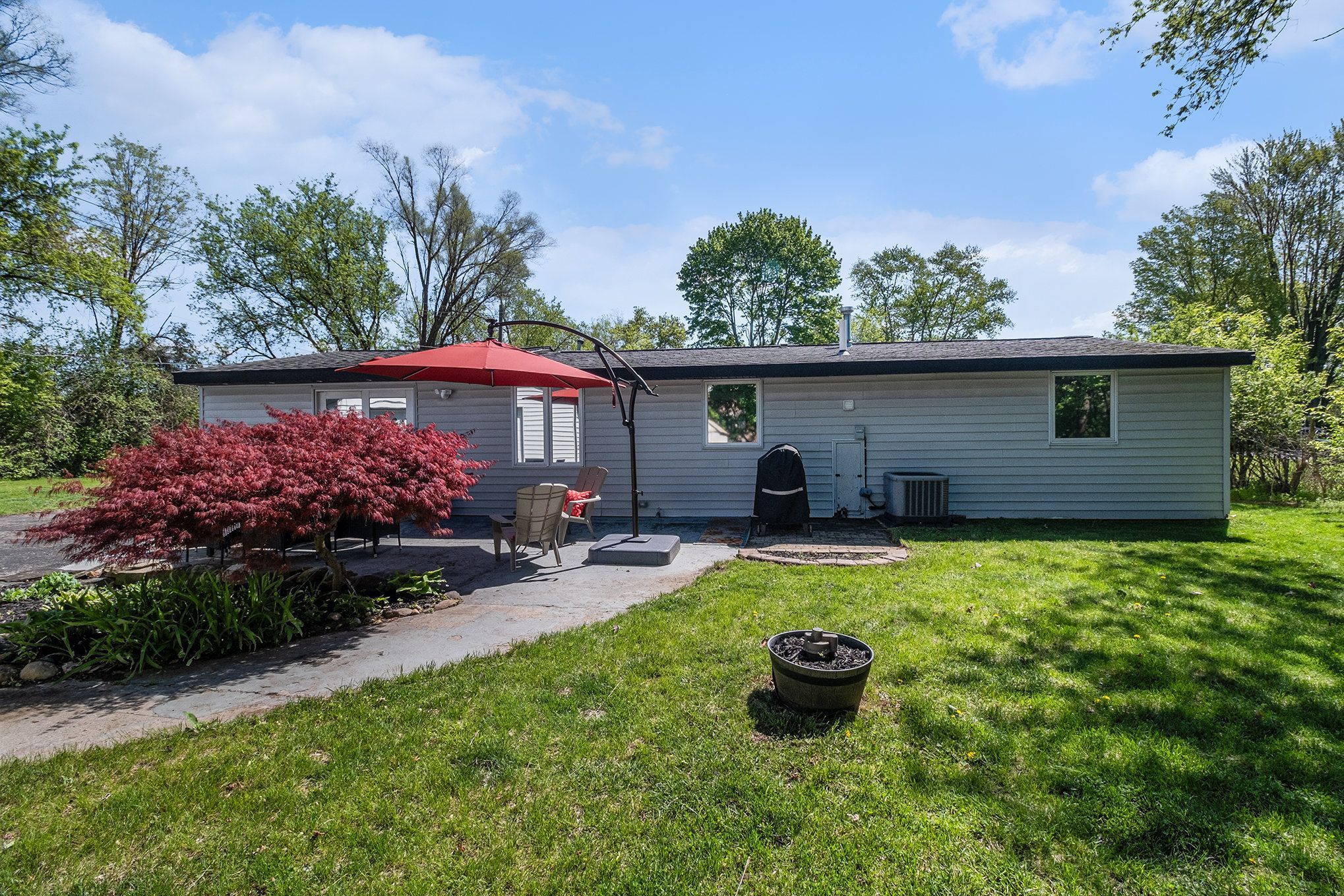 2149 HOEFT Drive