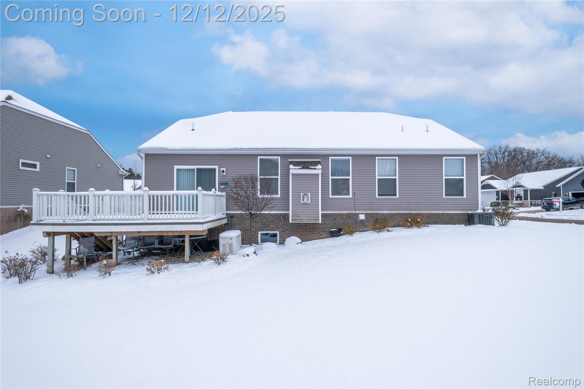 Howell, Michigan 48843, United States, 3 Bedrooms Bedrooms, ,2 BathroomsBathrooms,Residential,Active,252522