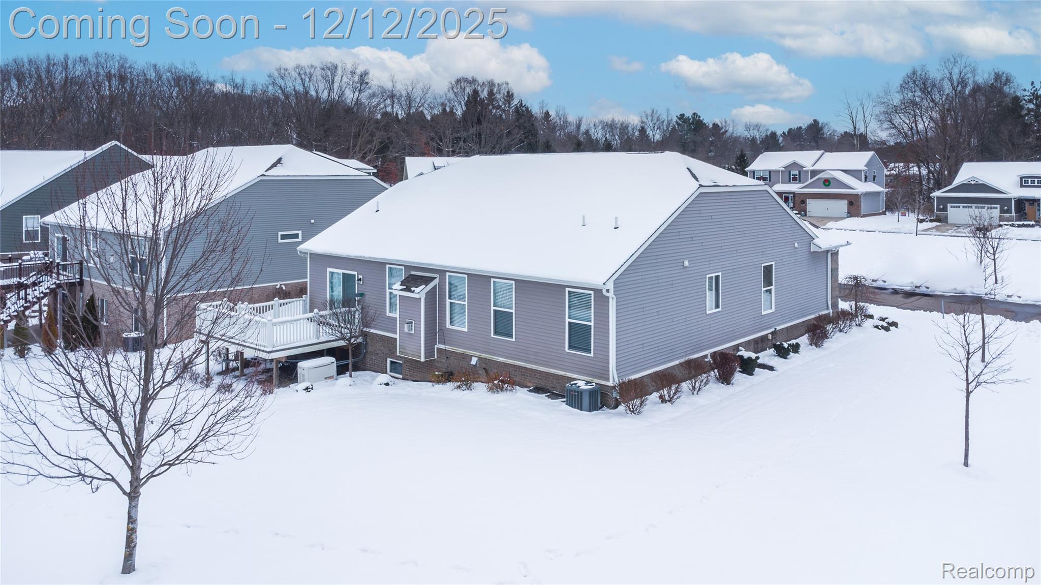 Howell, Michigan 48843, United States, 3 Bedrooms Bedrooms, ,2 BathroomsBathrooms,Residential,Active,252522