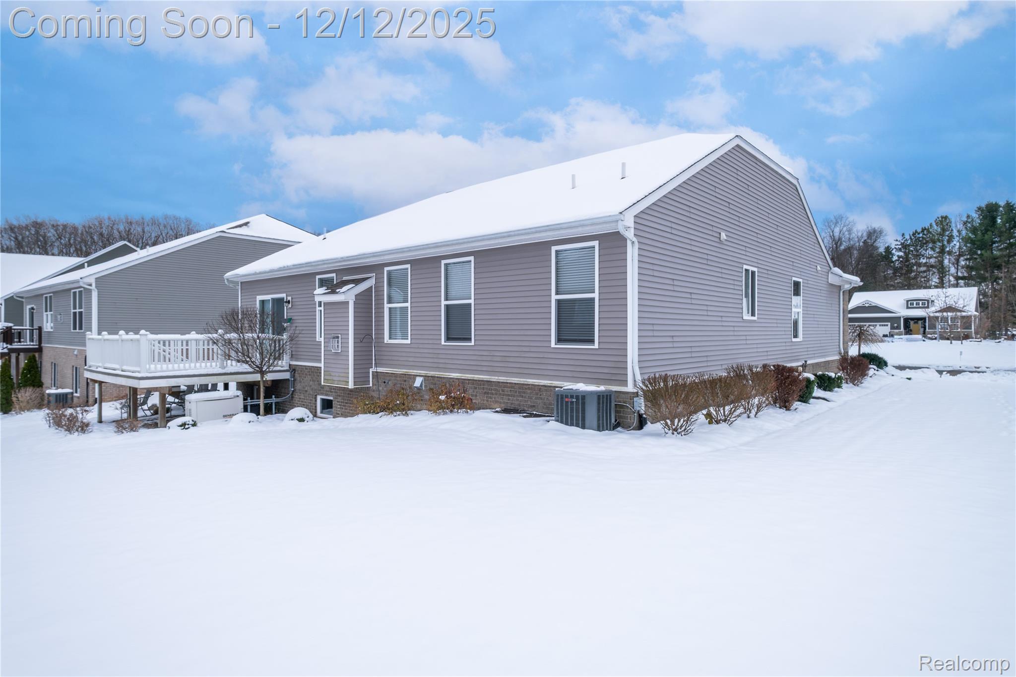 Howell, Michigan 48843, United States, 3 Bedrooms Bedrooms, ,2 BathroomsBathrooms,Residential,Active,252522