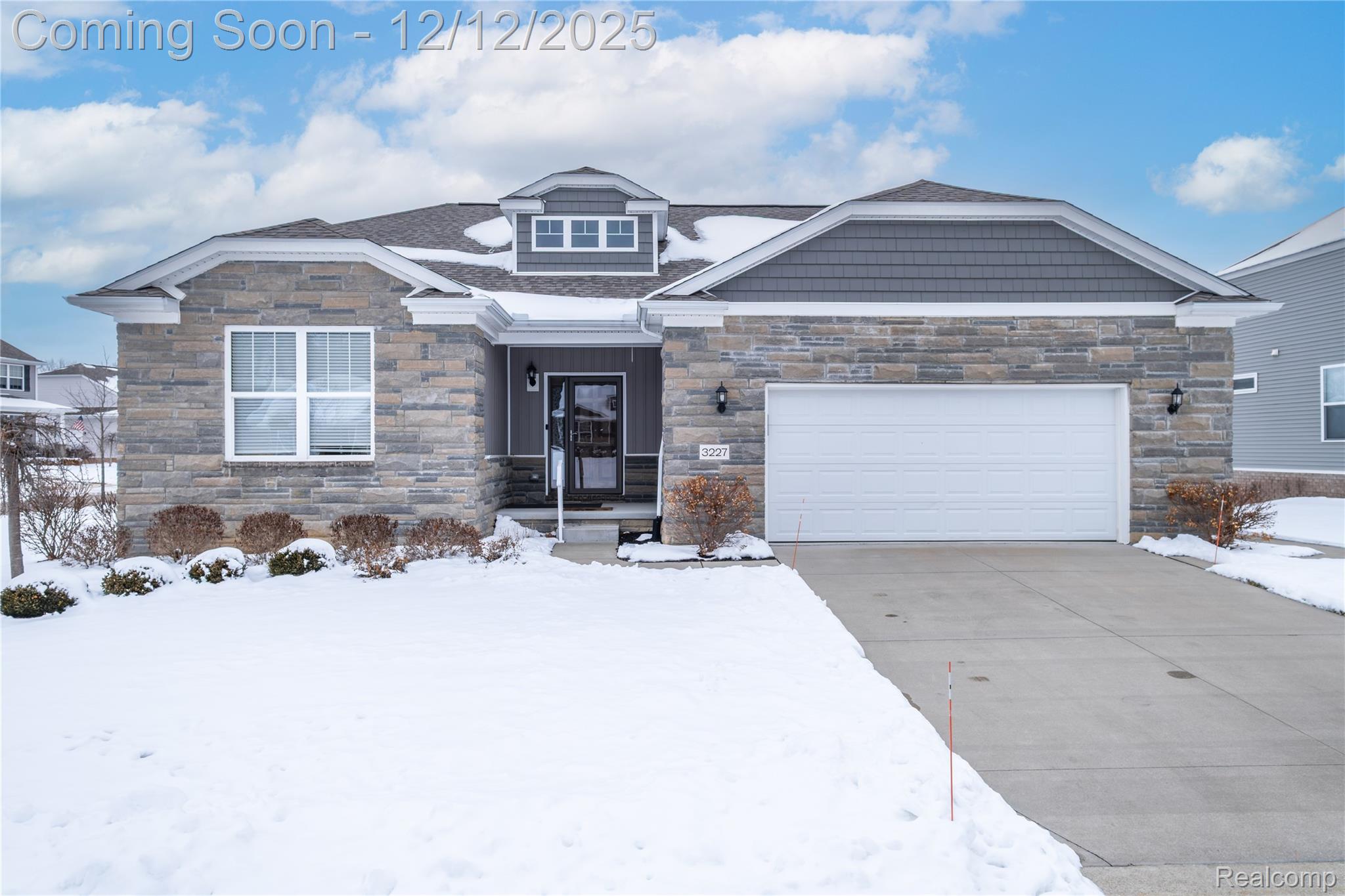 Howell, Michigan 48843, United States, 3 Bedrooms Bedrooms, ,2 BathroomsBathrooms,Residential,Active,252522