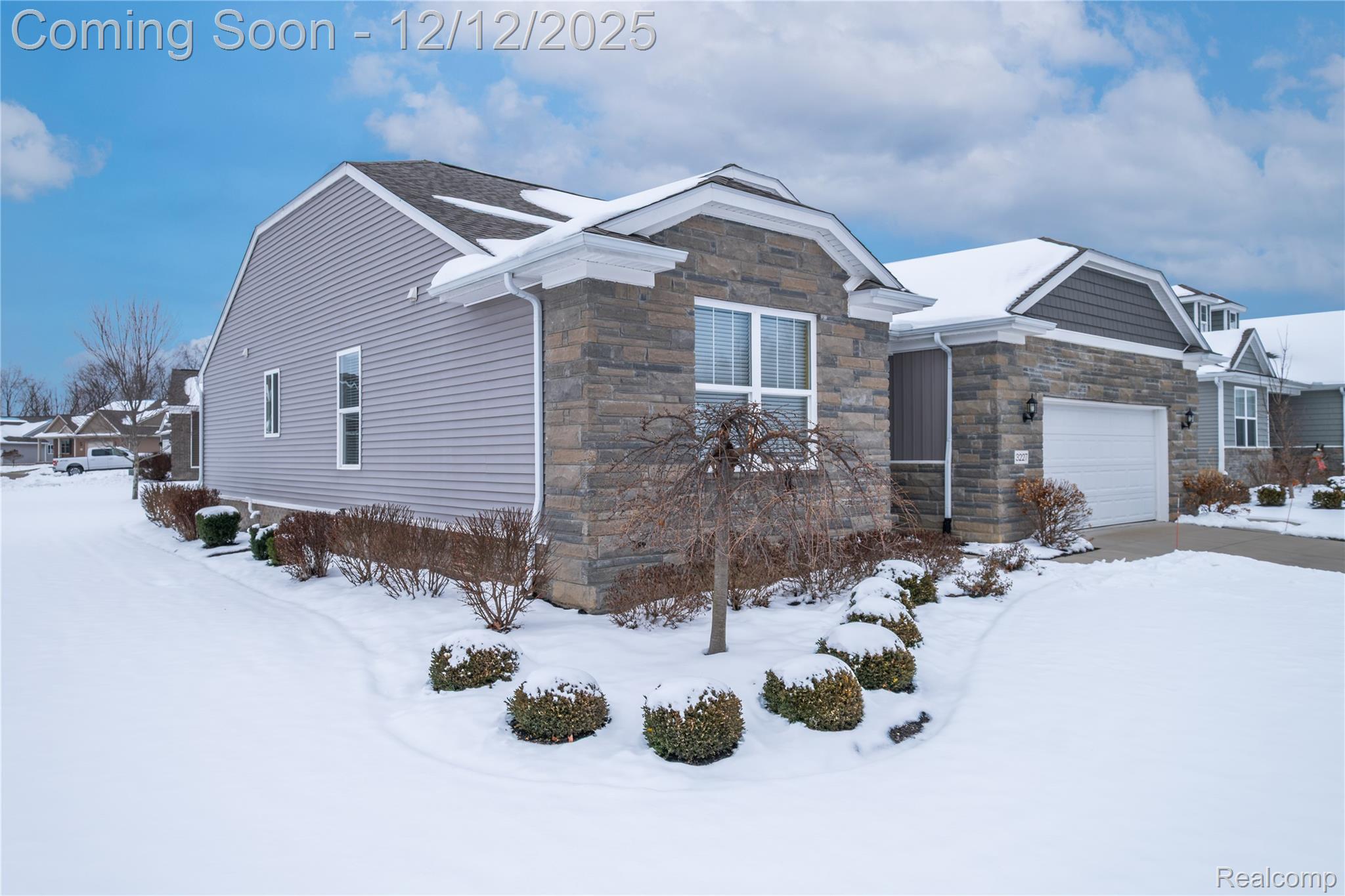 Howell, Michigan 48843, United States, 3 Bedrooms Bedrooms, ,2 BathroomsBathrooms,Residential,Active,252522