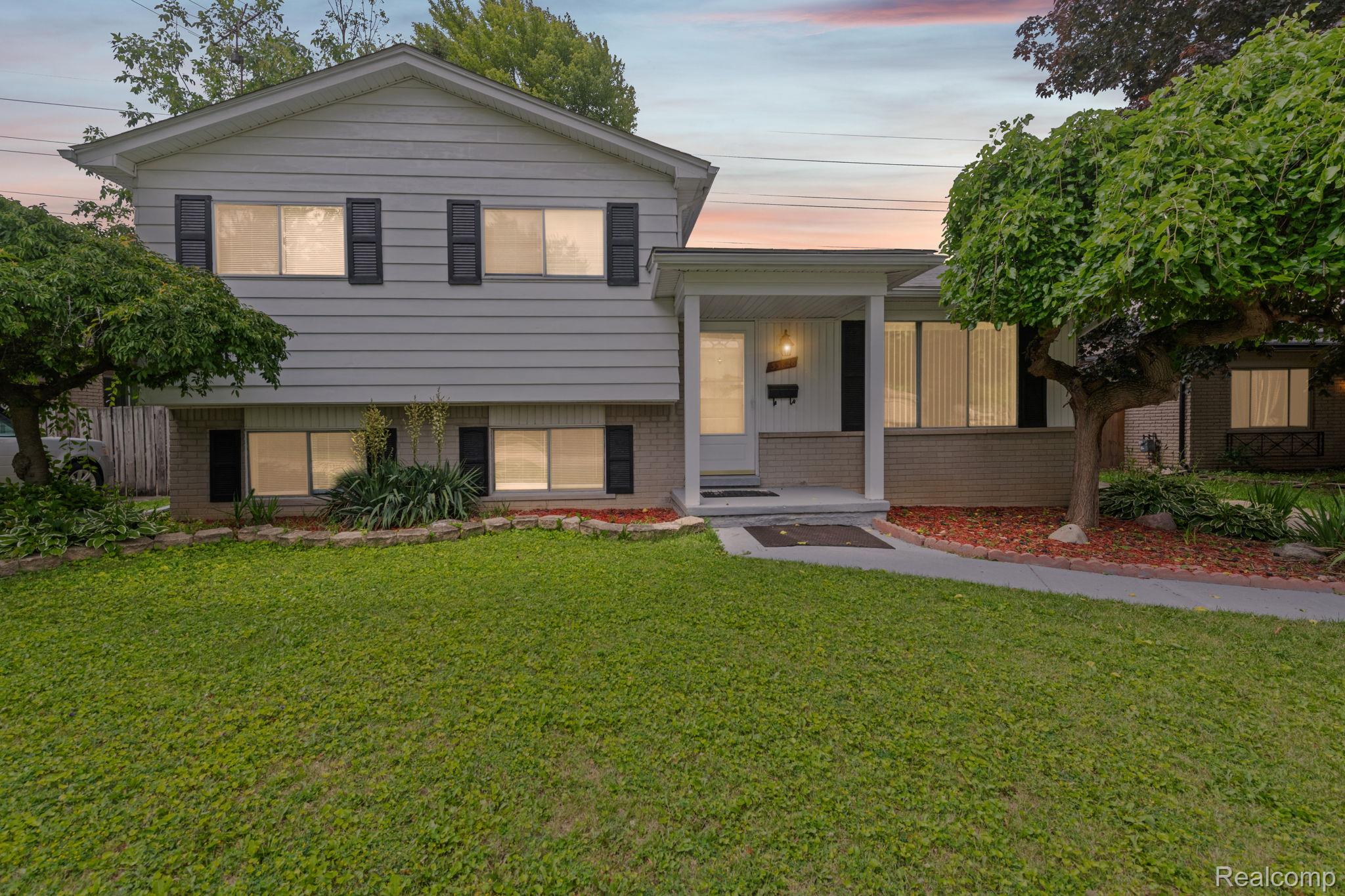 33828 Stonewood Drive