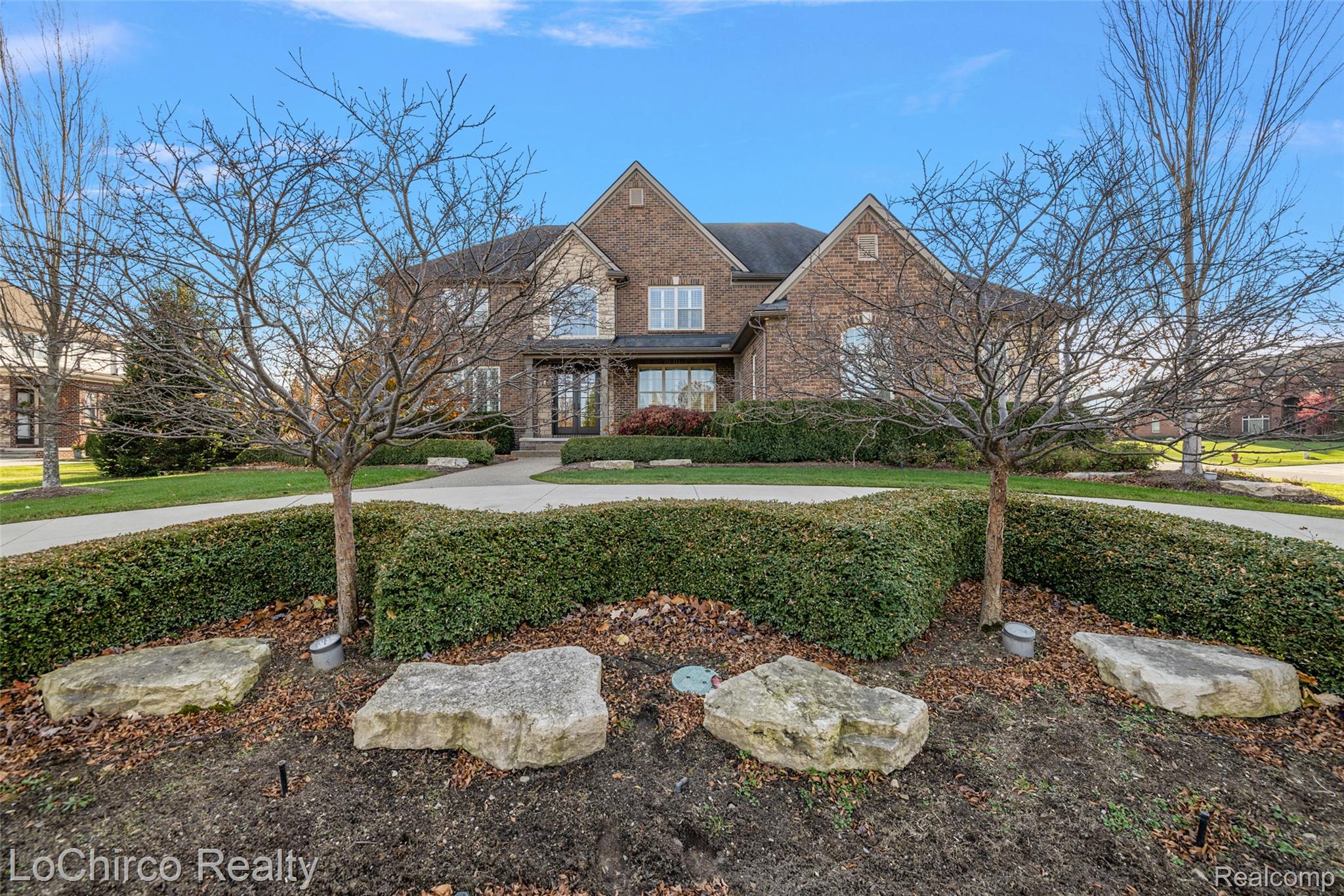 3625 N Century Oak Circle N