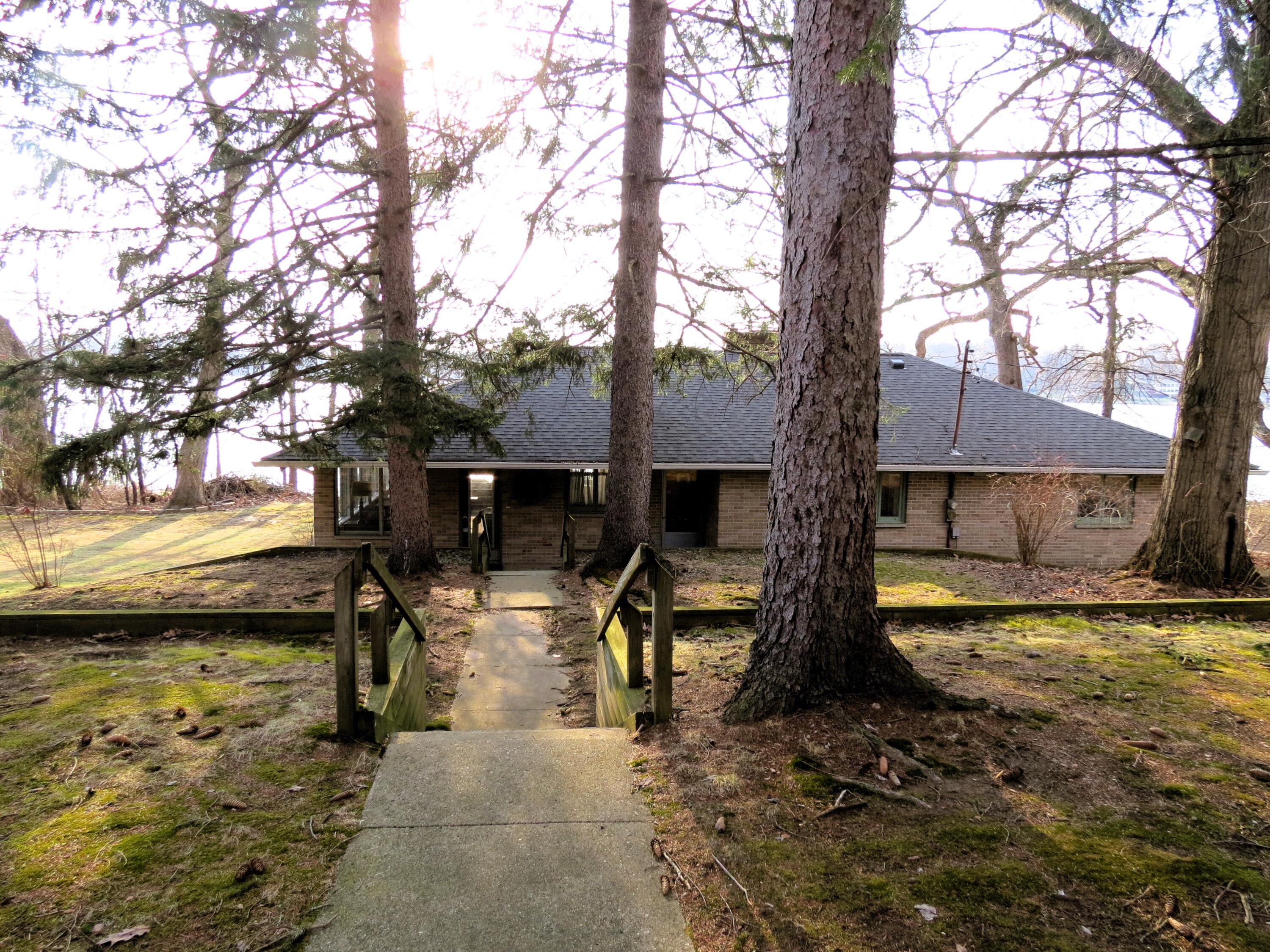 890 White Lake Road