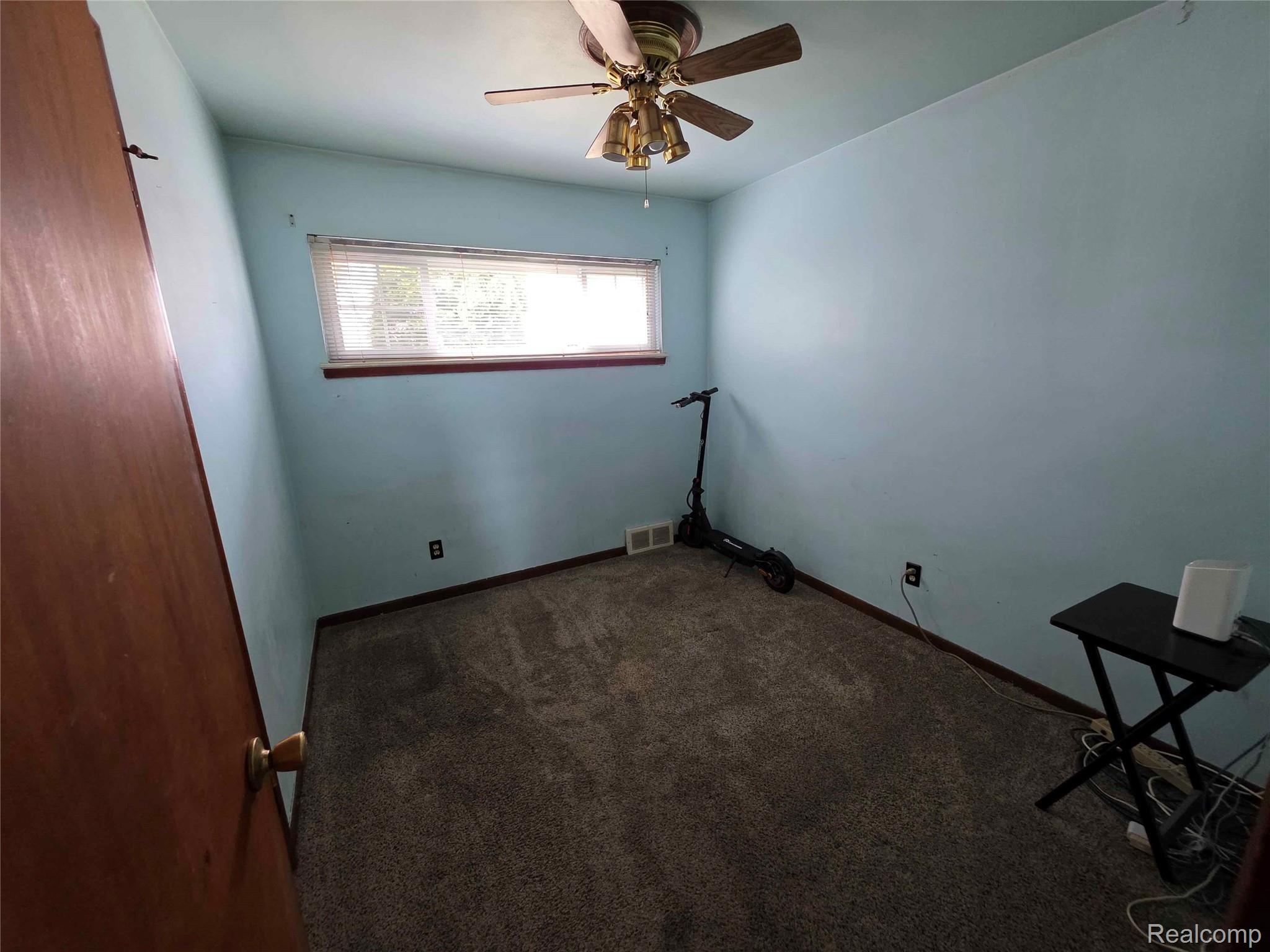 25784 Collingwood Street