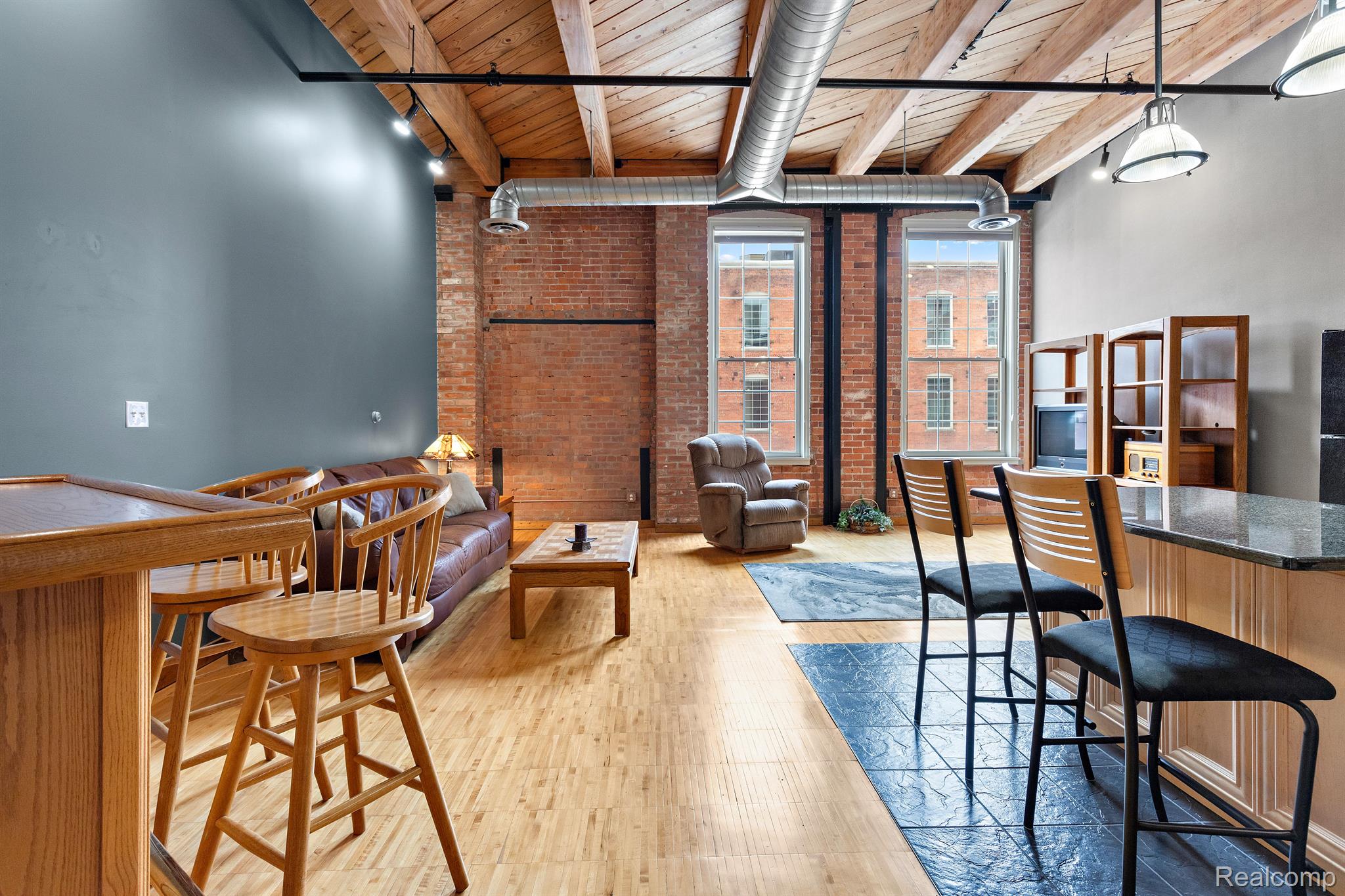 Detroit, Michigan 48207, United States, 1 Bedroom Bedrooms, ,1 BathroomBathrooms,Residential,Active,1090