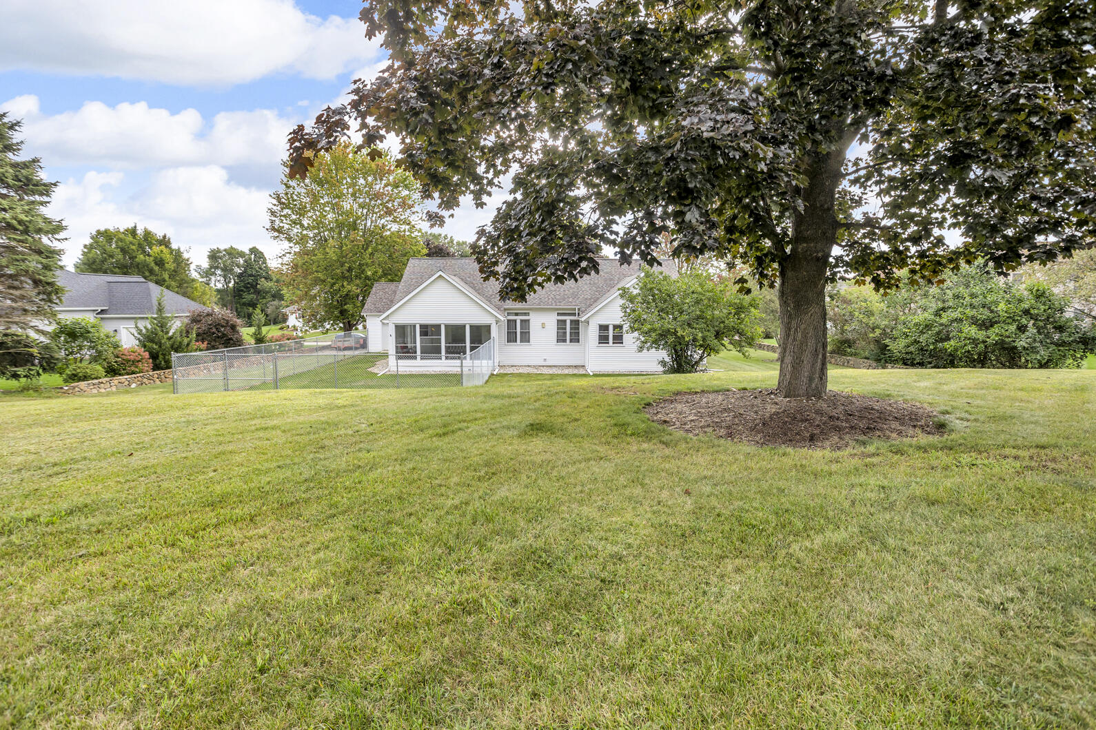 2018 W Coachlight Drive