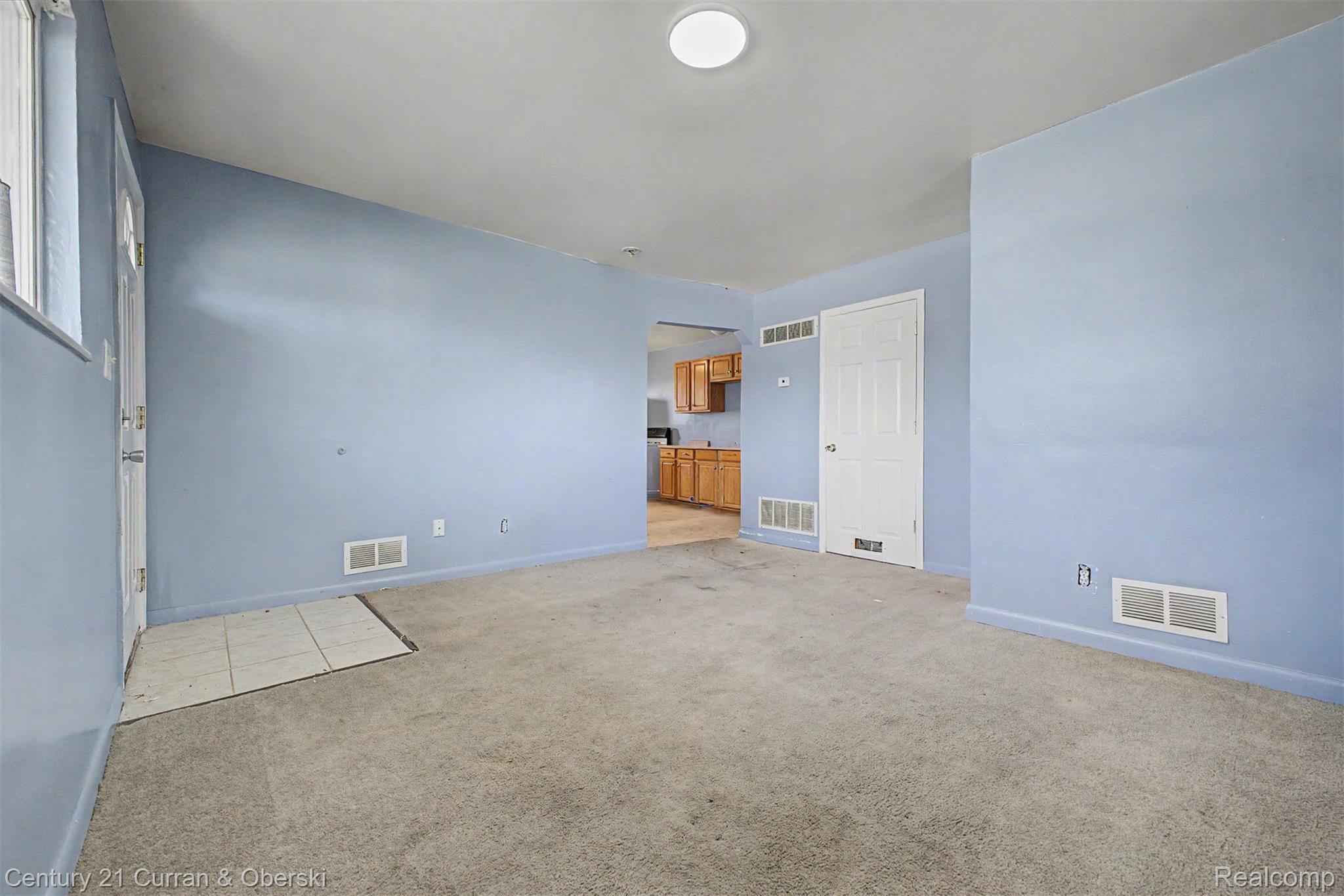 1504 McLain Avenue