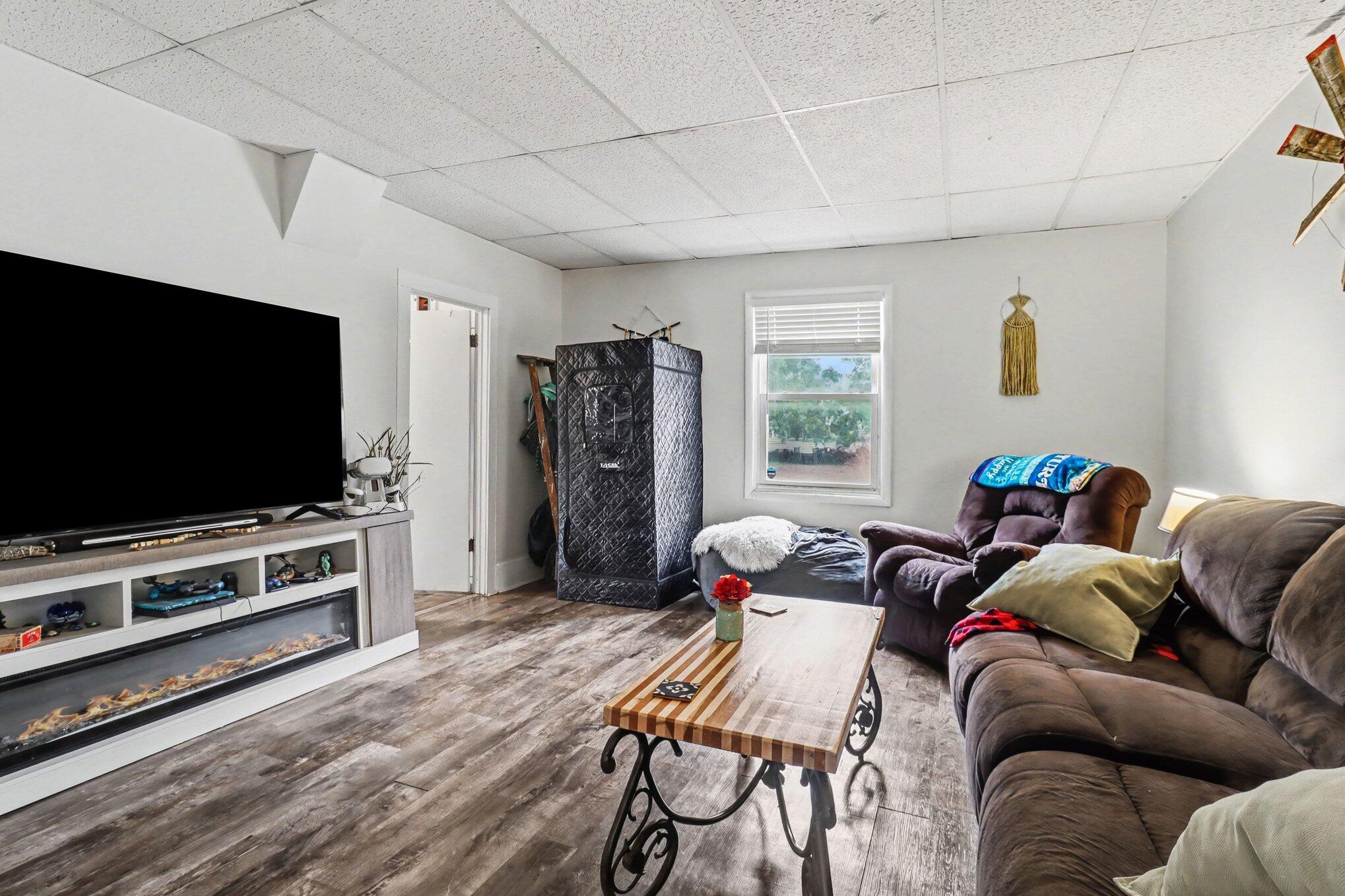 801 N 4th Avenue