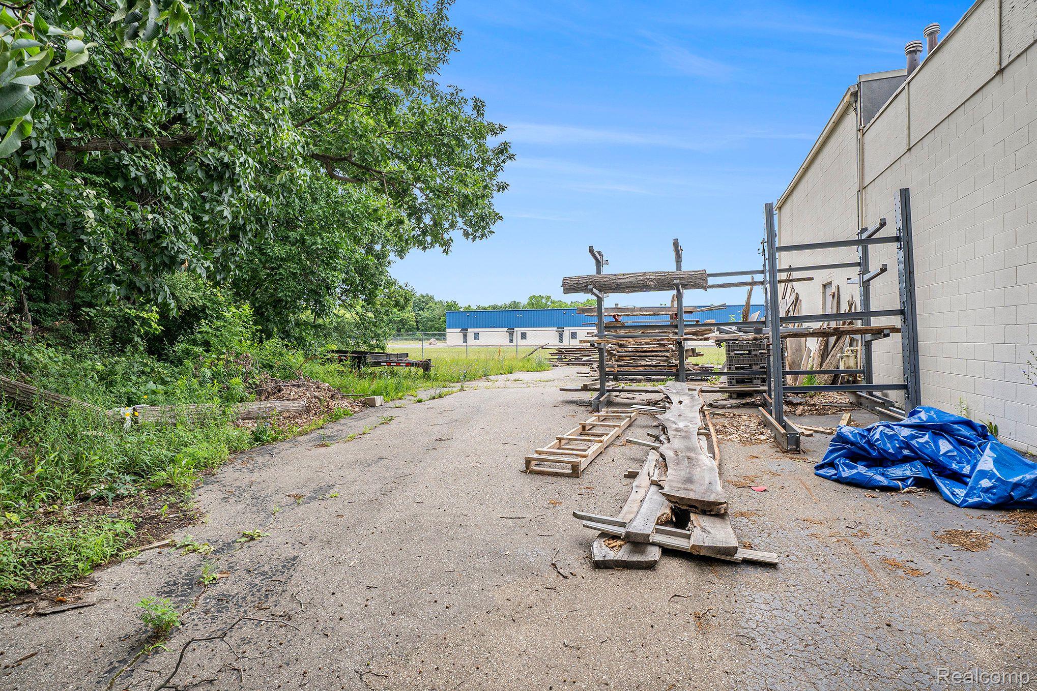 Groveland Township, Michigan 48350, United States, ,Commercial,Active,53667