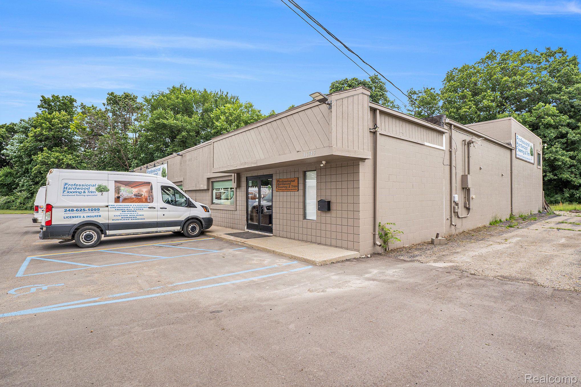 Groveland Township, Michigan 48350, United States, ,Commercial,Active,53667