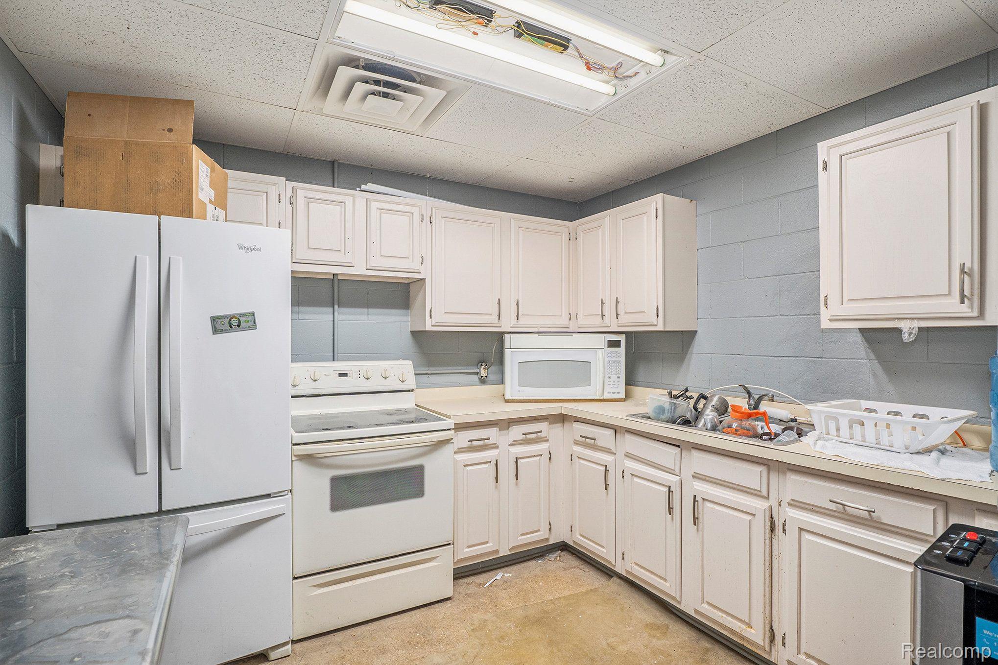 Groveland Township, Michigan 48350, United States, ,Commercial,Active,53667