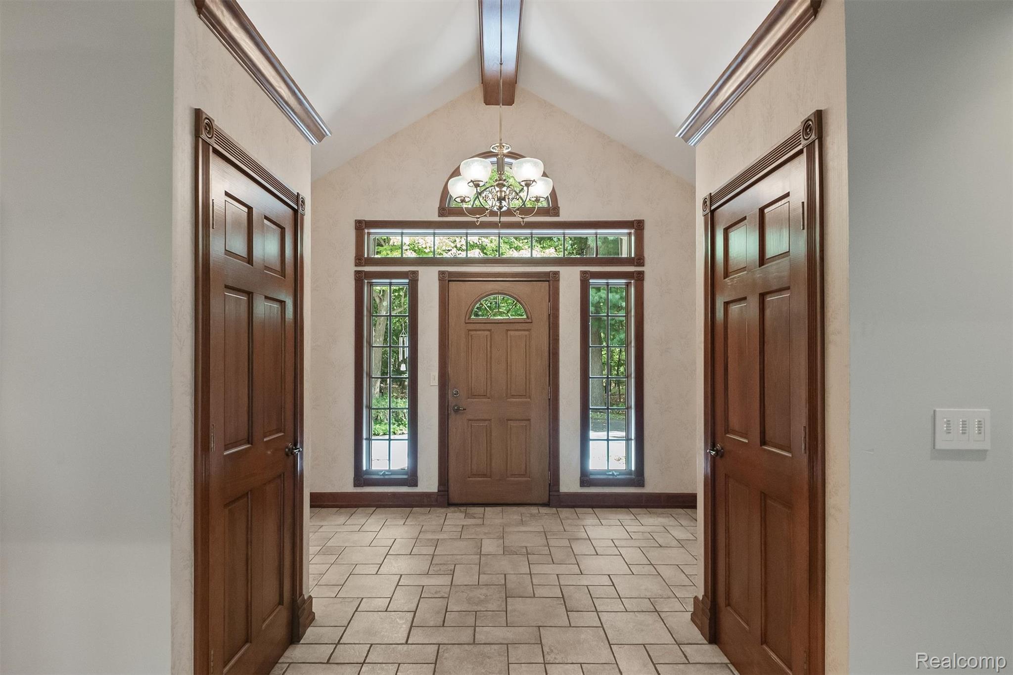 9736 Cross Creek Drive