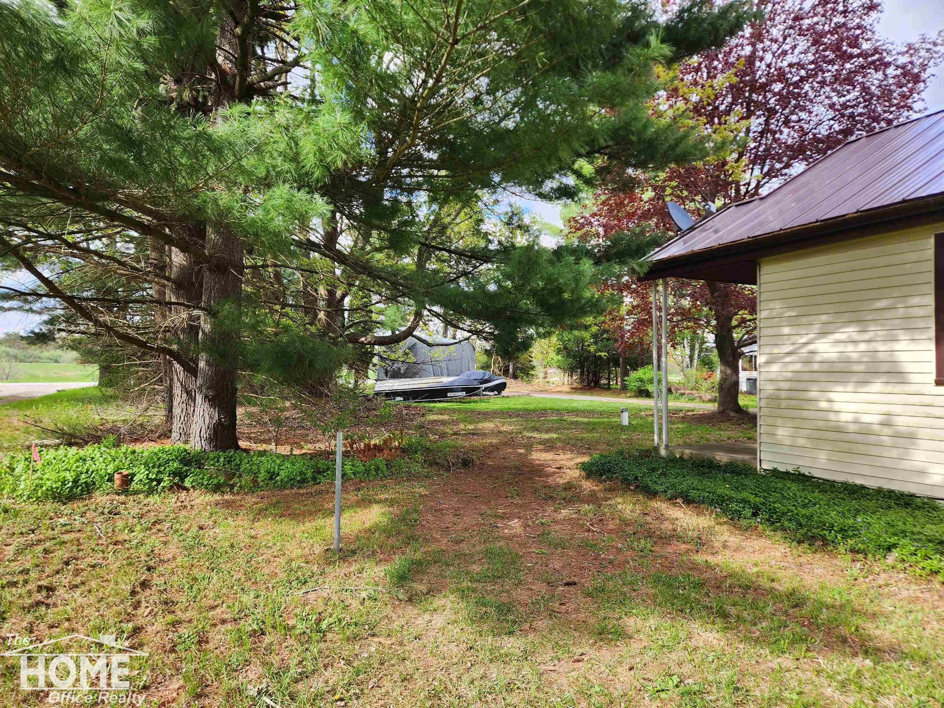 7405 W Lansing Road