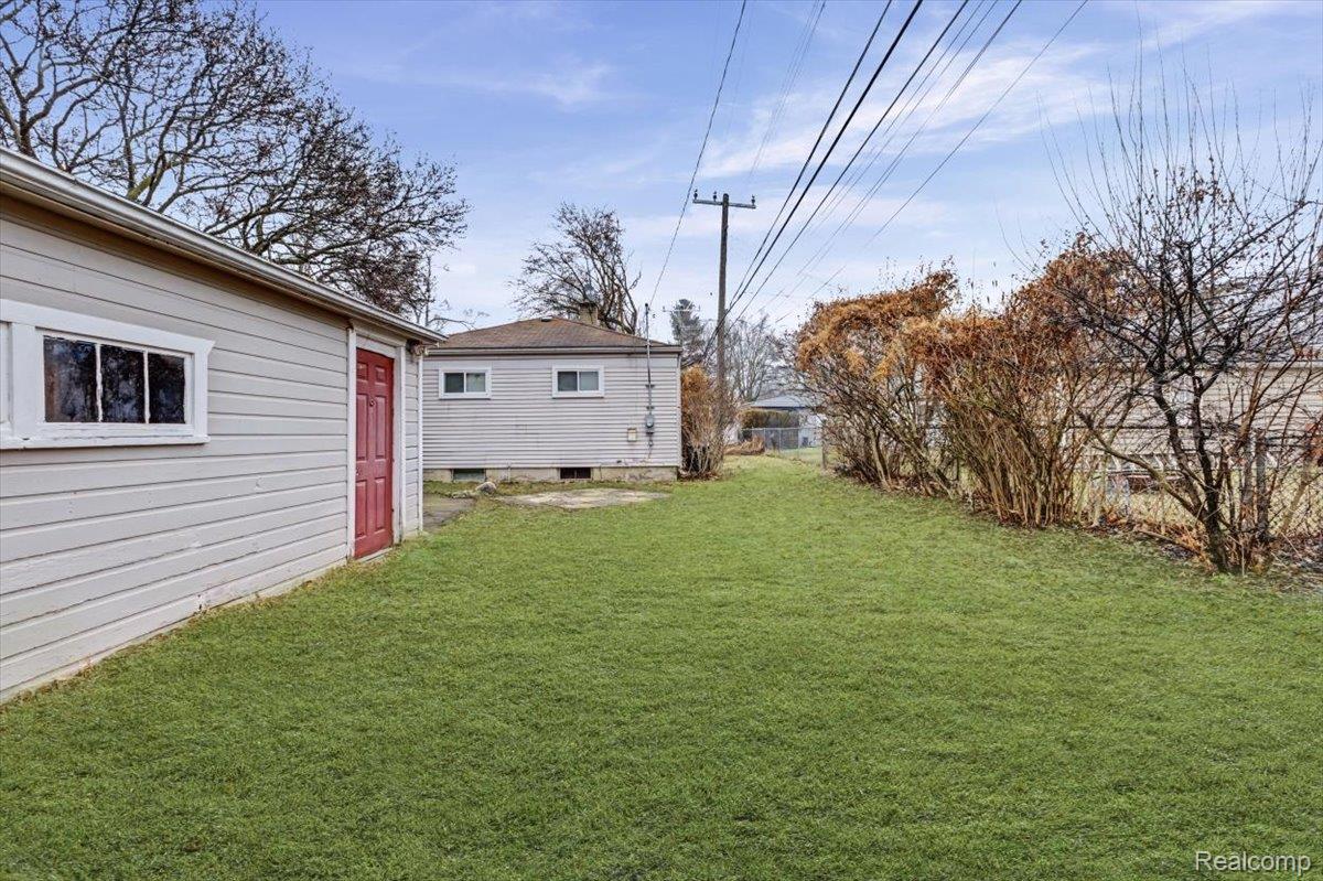 15403 DELAWARE Avenue