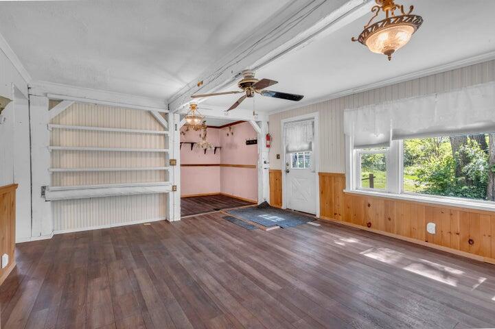 7943 Cement City Road